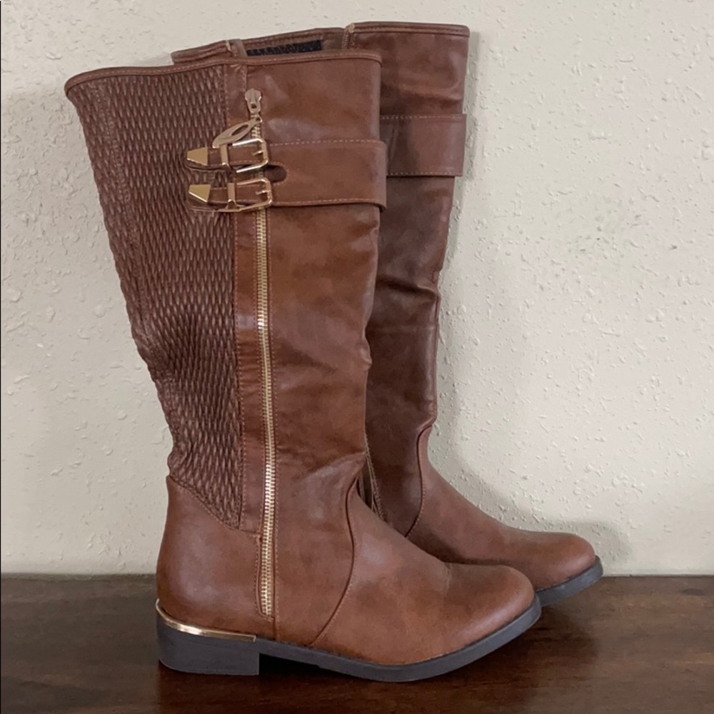 Brown Riding Boots with Gold Accents